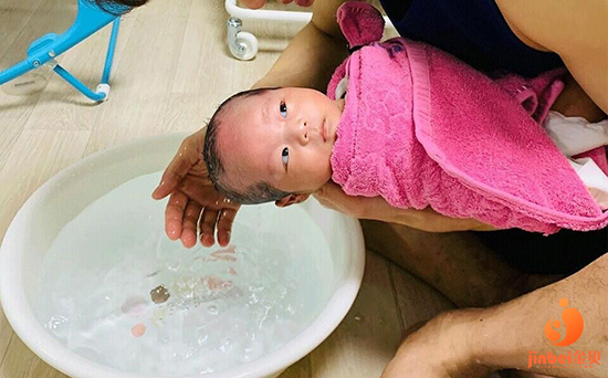 上海双胞胎借卵生殖中心-从反复流产到顺利怀孕，坚持不懈就是胜利（更多）。